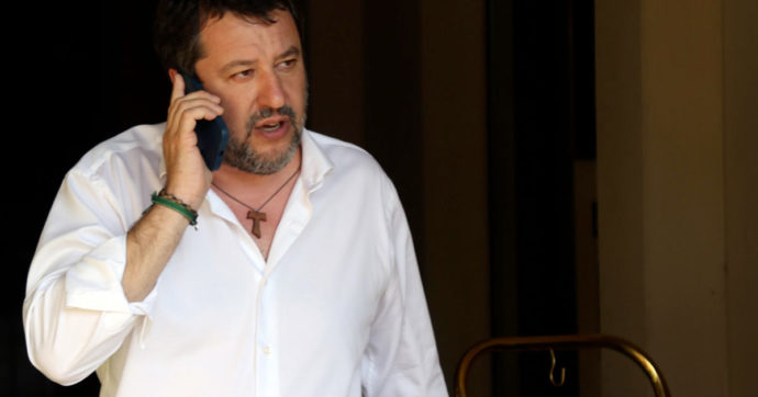 Viaggio a Mosca, Salvini conferma: ‘Ci lavoro’. Critiche da Pd e da Meloni: ‘Non mostri crepe’. La replica: ‘Creo divisioni? Sto coi miei figli’