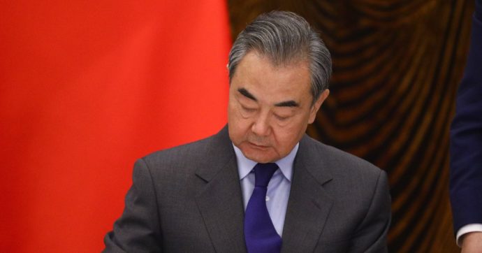 La Cina guarda al Pacifico del Sud: il ministro degli Esteri in missione in Oceania. La preoccupazione di Australia e Stati Uniti