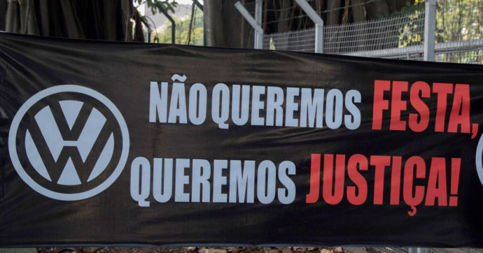 Brasile, Volkswagen accusata di violazione dei diritti umani: braccianti raggirati e sfruttati in una fazenda tra il 1974 e il 1986