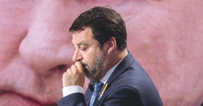 Copertina di Salvini trattava con Mosca: il 19 maggio ha visto Razov