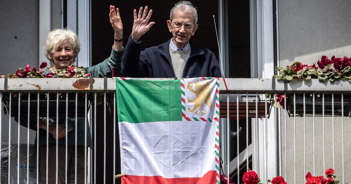 Morto Carlo Smuraglia, paladino della Costituzione. Anpi: resterà nella storia d’Italia. Dalla lotta partigiana alla parte civile Pinelli: chi era