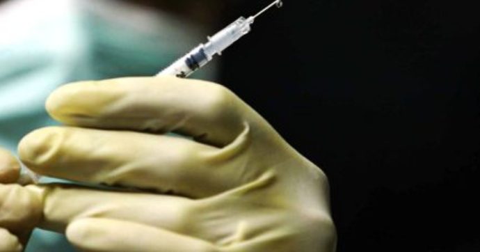 “Insulina e psicofarmaci ad anziani ricoverati”, condannato all’ergastolo un infermiere per sette omicidi