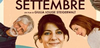 Copertina di Settembre, se l’incomunicabilità invece di esplodere nel dramma si scioglie in timidi e solari sorrisi