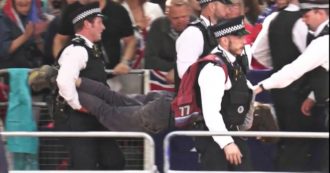 Giubileo di Platino, la regina Elisabetta si affaccia al balcone con  William, Kate e i principini: ecco come è andato il Trooping the Colour -  Il Fatto Quotidiano