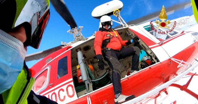 Base jumper muore in Trentino: si è schiantato sulle rocce. Probabile errore durante il volo