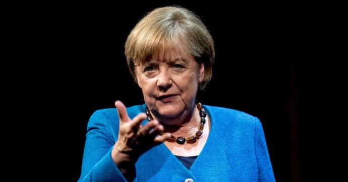 ‘Mutti’ Merkel e le sue strategie per tenere buono Putin
