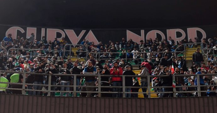 Finale Palermo-Padova: troppe richieste di biglietti, Vivaticket in tilt e code infinite sotto il sole ai botteghini