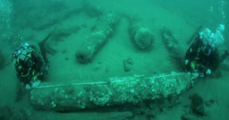 Copertina di Scoperto il relitto di una storica nave del XVII secolo affondata al largo della costa di Norfolk: a bordo c’era il futuro re Giacomo II – Video