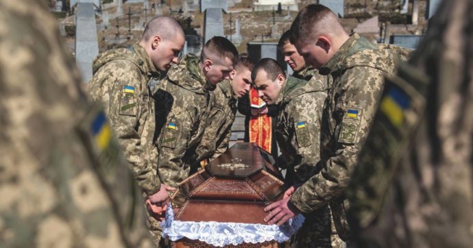 Kiev chiede altri aiuti e ammette: “Perdiamo 200 soldati al giorno”