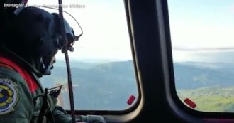 Copertina di Elicottero disperso tra Emilia e Toscana, l’aeronautica militare sorvola l’Appennino per le ricerche: le immagini