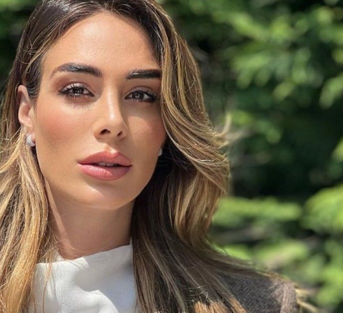 Desirée Maldera, l’influencer aggredita e rapinata in centro a Milano: “L’ho preso a morsi e non l’ho lasciato fino a che non mi ha dato un pugno”