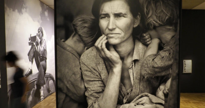 Copertina di Dorothea Lange, la fotografa degli ultimi che non conobbe il pietismo