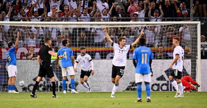 Vergogna azzurra: Italia travolta dalla Germania, finisce 5-2. I giovani di Mancini in balìa dei tedeschi