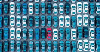 Copertina di Sempre caro mi fu questo veicolo: costa tanto persino l’usato