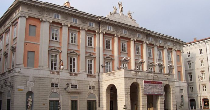 Copertina di Teatro di Trieste, la norma “cucita” sul sovrintendente