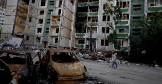 Copertina di L’Ue rassicura Zelensky, Mosca intanto avanza