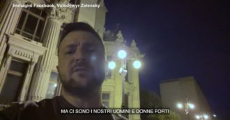 Copertina di Ucraina, il videomessaggio notturno di Zelensky: “Russia molto nervosa e preoccupata per la nostra attività”