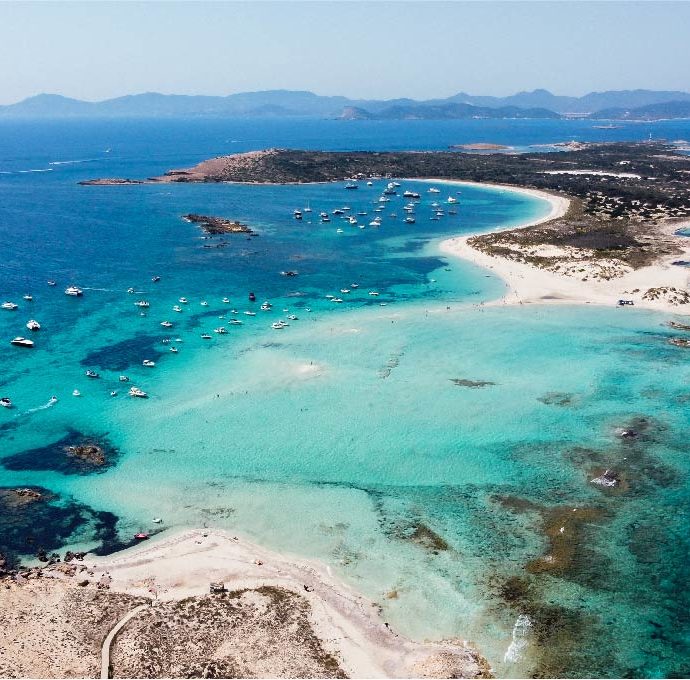 Baleari, la “chiave del divertimento” tra Formentera e Maiorca