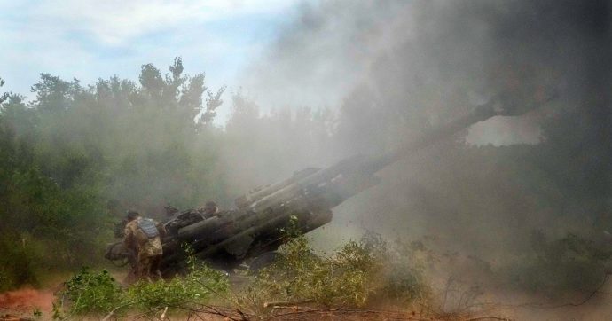 Mosca: “La risposta al blocco su Kaliningrad non sarà diplomatica”. Finlandia: “Pronti a combattere se attaccati” – La diretta