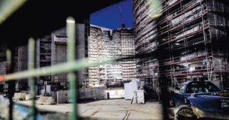 Copertina di Superbonus, la piccola edilizia annaspa. Il governo strangola 33mila imprese