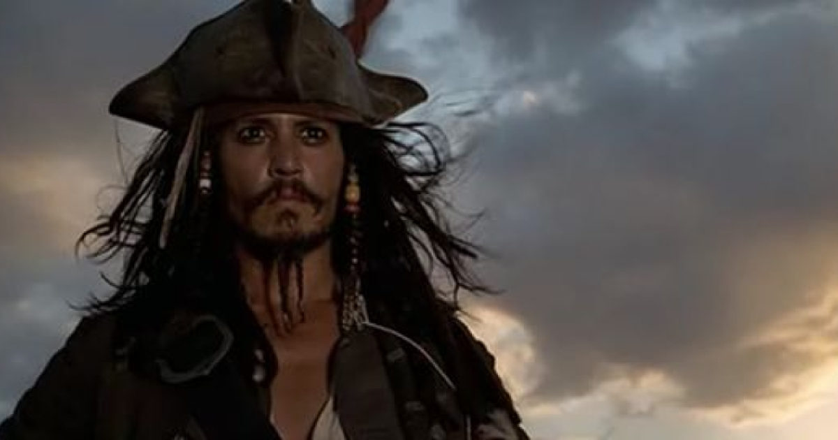 Johnny Depp torna alle origini, “trattativa con la Disney per i nuovi film dei Pirati, accordo da 300 milioni di dollari”