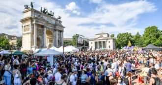Copertina di Gay Pride, Regione Lombardia nega il patrocinio alla manifestazione di Milano. Arcigay: “Triste conferma di insensibilità”