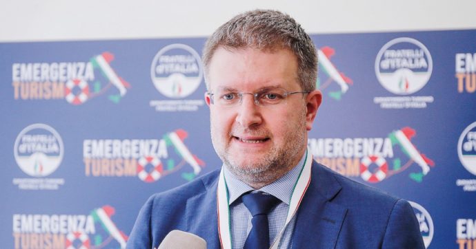 Fidanza indagato per corruzione: “Scambio  favori”