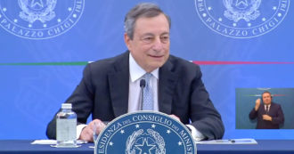 Draghi: “Dichiarazioni su Conte a Grillo? Si parla di messaggi e riscontri oggettivi, vediamoli, li aspetto”