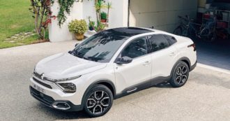 Copertina di Citroën C4X, la missione è lo spazio