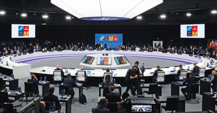 L’Europa che piace alla Nato non è l’Ue che sta a Bruxelles