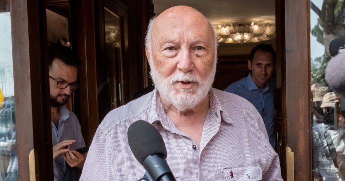 De Masi: “Non sono un traditore, non dipendo da Grillo”