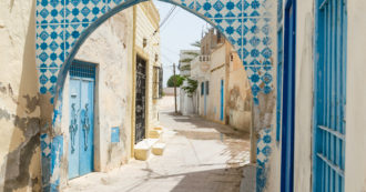 Copertina di Tunisia: una vacanza da mille e una notte, ad un passo da casa
