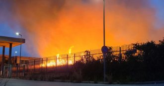 Copertina di Agrigento, incendio intorno all’ospedale Giovanni Paolo II di Sciacca: fiamme domate