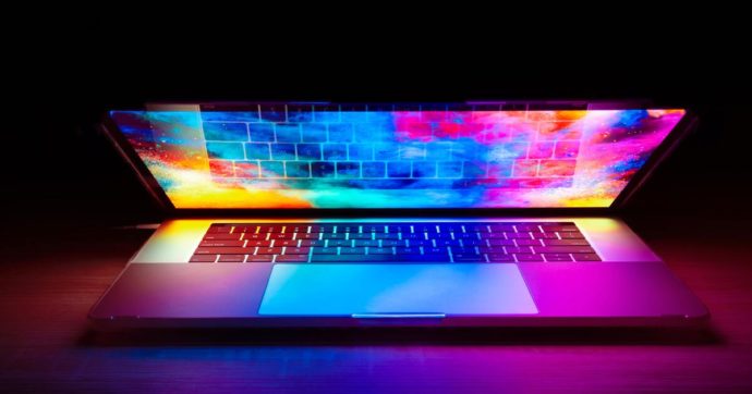 Revenge porn, Francesca Florio: “Non è una vendetta, ma un abuso sessuale”