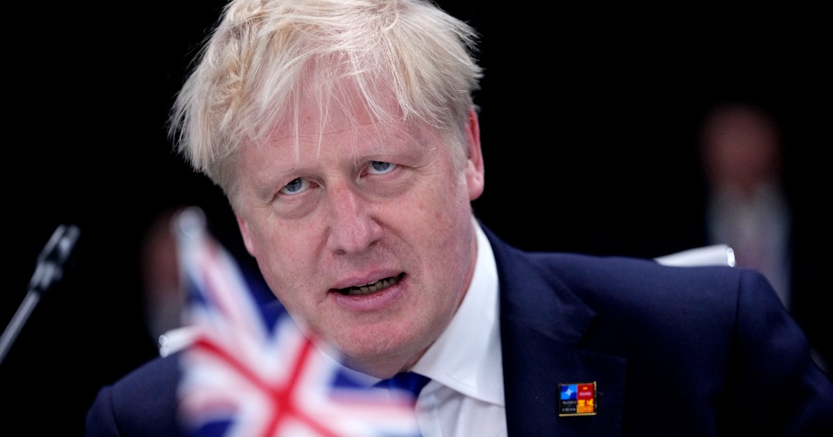 Great Britain, a wave of resignations in the Conservative government but Boris Johnson continues: “We will continue our work”