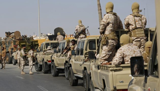 Libia, cosa c’è dietro le proteste di Tobruk e Tripoli: impianti petroliferi bloccati causa caos politico e crollo dell’accesso all’elettricità