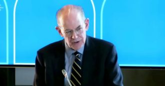 Copertina di Il prof rockstar Usa è anti-Nato: parlano tutti, non sembra l’Italia