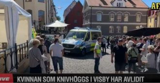 Copertina di Svezia, accoltellamento a un festival politico: uccisa una donna. Fermato l’aggressore: “Legato a un gruppo neonazista”
