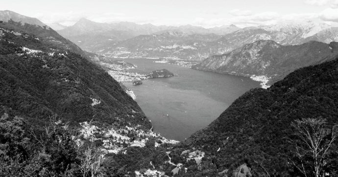 Copertina di La ragazza del lago. Como, un’infanticida a processo