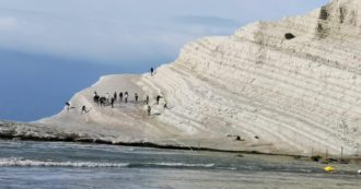 Copertina di La Scala dei Turchi  “concessa” gratis un anno al Comune