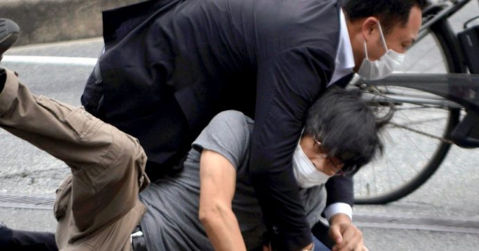 Shinzo Abe: “L’attentatore è emblema del disagio sociale che proprio la politica ignora”