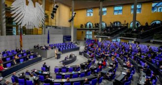 Copertina di Berlino, alla festa riservata a parlamentari e collaboratori Spd otto donne aggredite con la droga dello stupro