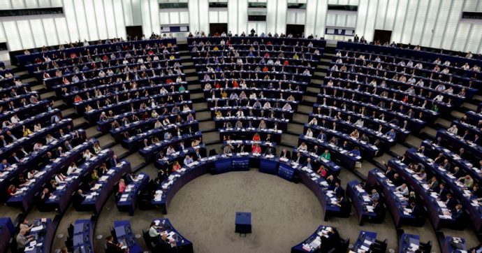 Europee: votate votate, ma poi chi decide davvero? Su FQ MillenniuM in edicola