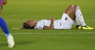 Copertina di Europei femminili 2022, esordio da incubo per l’Italia: travolta dalla Francia 5-1