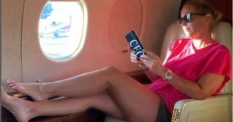 Copertina di Caos voli, Sonia Bruganelli: “Preferisco pagarmi un aereo privato piuttosto che aspettare ore in aeroporto e rischiare di prendermi il Covid”
