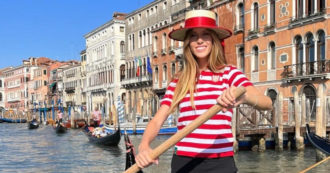 Copertina di Sara Pilla, la gondoliera che sogna di trionfare a Miss Italia: “Ho tre grandi passioni e non rinuncerei mai a nessuna delle tre”