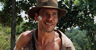 Copertina di Indiana Jones, lo sceneggiatore David Koepp: “Gli alieni nel quarto capitolo furono un errore”
