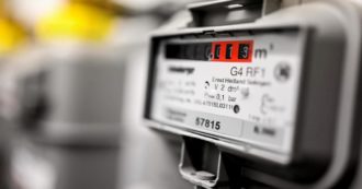 Copertina di Mercato libero, arriva la stangata: raffica di modifiche dei contratti