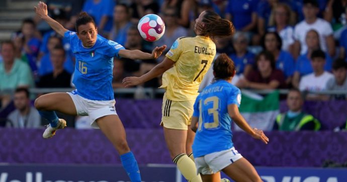 Europei calcio femminile, finisce subito la corsa dell’Italia: le azzurre battute 1-0 dal Belgio, fuori al primo turno