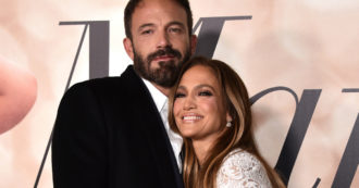 Copertina di Jennifer Lopez e Ben Affleck: incidente per la madre dell’attore a poche ore dal secondo matrimonio